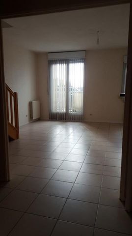 APPARTEMENT 3 PIECES EN DUPLEX QAURTIER ST JEAN DES VIGNES - Photo 4