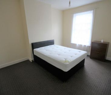 1 bedroom terraced house to rent - Photo 2