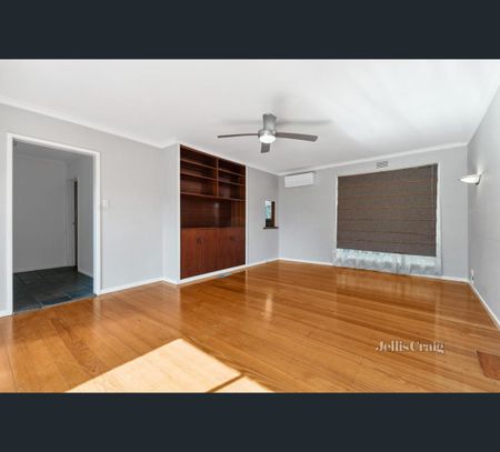 1/34 Sampson Drive, Mount Waverley, Vic 3149 - Photo 4