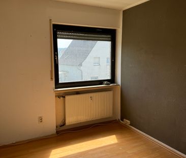 EITORF, schöne 3-Zimmerwohnung, ca. 70 m² Wfl., Balkon, zentrale La... - Photo 3