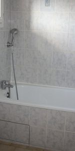 Studio meublé au 1er étage - Photo 4