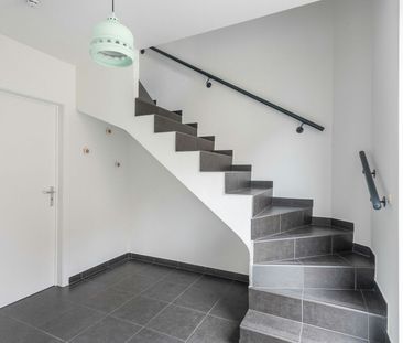 Ruime en energiezuinige gezinswoning te Zussen - Photo 2