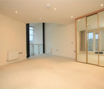 3 bedroom apartment to rent - Photo 6