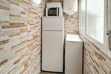 Carrer Guillén Escrivà, Valencia, Valencian Community 46011 - Photo 5