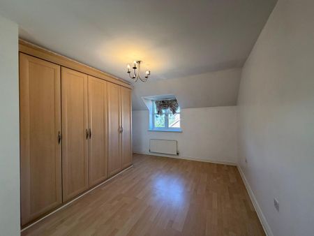4 bedroom terraced house to rent - Photo 5