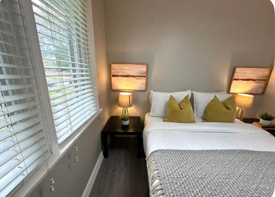 For Lease - 441 Seaton Drive Unit# Main, Oakville, Ontario - Photo 1