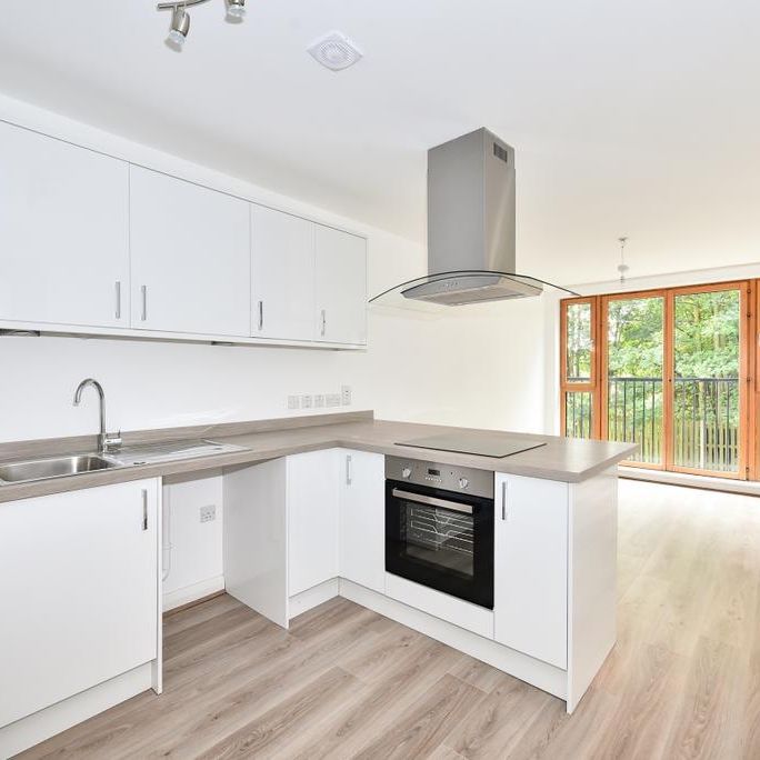 2 bedroom flat to rent - Photo 1