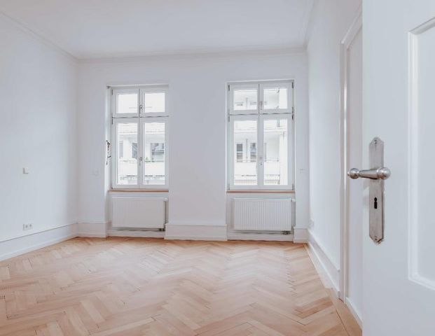 Nach Sanierung: tolle 2,5-Zimmer-Wohnung im Stühlinger - Foto 1