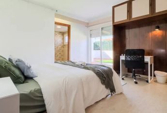 Carrer de les Acàcies, Barcelona, Catalonia 08027