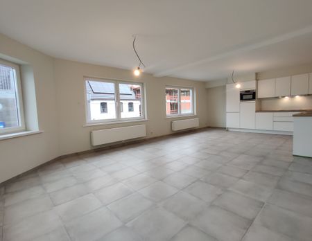 Volledig gerenoveerd appartement (duplex) te huur met 4 slpks te Loppem! - Photo 5