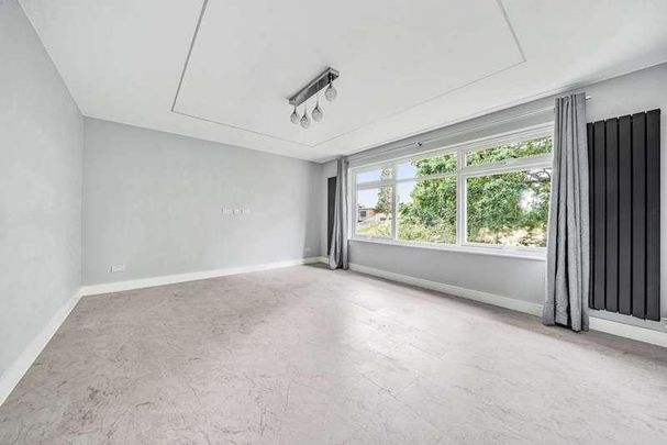 Dell Farm Road, Ruislip, HA4 - Photo 1