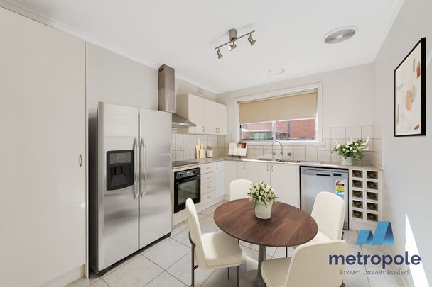 3/8A Danin Street, PASCOE VALE, VIC - Photo 1