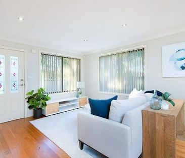 Contemporary light filled two bedroom townhouse in boutique block o... - Photo 2