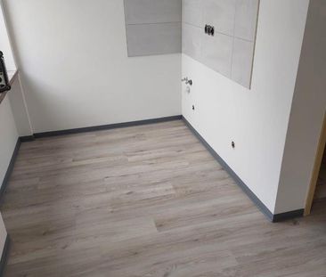 frisch renovierte Einraumwohnung in Zetrumsnähe - Photo 1