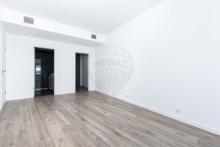 Apartamento T4 em Lisboa - Photo 4