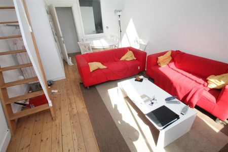 4 bedroom flat to rent - Photo 4