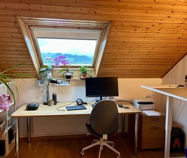 APPARTEMENT DE 5 PIÈCES À GURZELEN (BE), MEUBLÉ, TEMPORAIRE - Photo 2