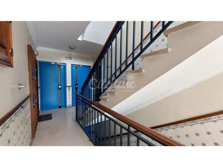 3 room luxury Flat for rent in Cascais e Estoril, Portugal - Photo 4