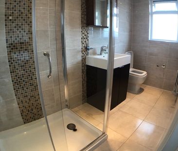 Room in a Shared Flat, Ellesmere Road, NW10 - Photo 6