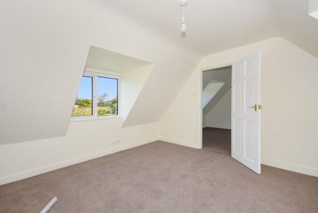 3 bedroom detached house to rent - Photo 5