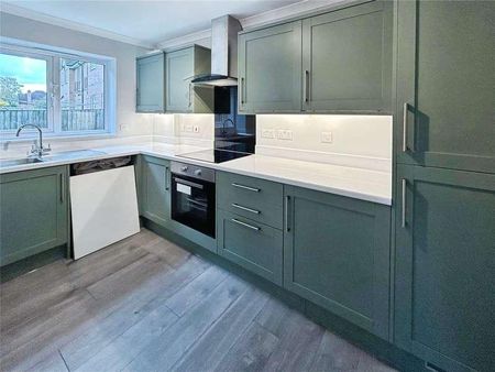 Lowfield Road, Caversham, Reading, Berkshire, RG4 - Photo 2