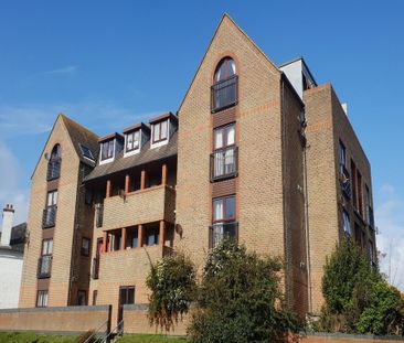2 bedroom flat to rent - Photo 6