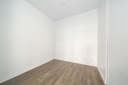 For Lease - 5 Buttermill Avenue Unit# 1905, Vaughan, Ontario - Photo 5