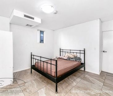 Furnished 1 Bedroom Granny Flat - Photo 2