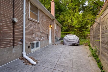 For Lease - 96 Glen Davis Crescent Unit# lower, Toronto, Ontario - Photo 4