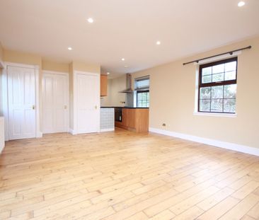 Bentend Farm, Denny, FK6 - Photo 3