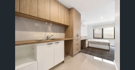 Quality Living, All Utilities Inc. Walk to Uni & Hospital (ONLY ONE PERSON PER STUDIO) - Photo 4