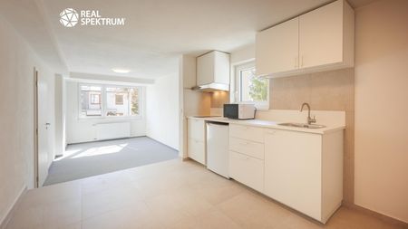 Pronájem domu 139 m² s pozemkem 304 m² - Photo 2