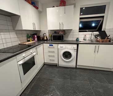 Bedsit, Bethnal Green Road, E2 - Photo 4