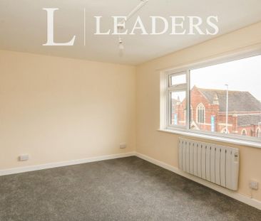 2 bedroom maisonette to rent - Photo 4