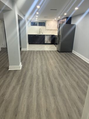 For Lease - 19801 Leslie Street Unit# BSMT, East Gwillimbury, Ontario - Photo 1