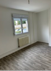 Appartement T3 avec balcon refait à neuf dans résidence sécurisée à Im - Photo 5