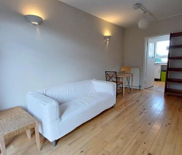 studio flat for rent in Holyrood - Photo 2
