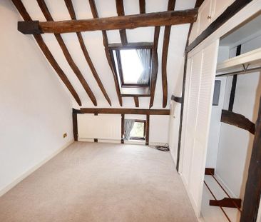 2 bedroom barn conversion to rent - Photo 2