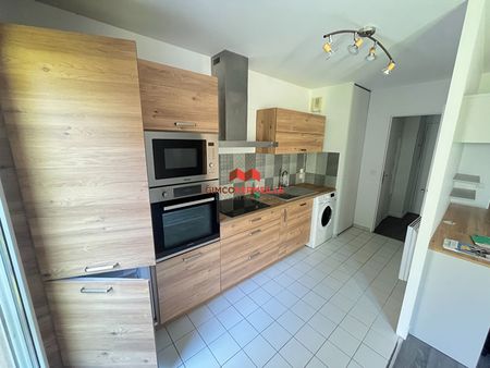 Location Appartement 2 pièces 46m² - Photo 4