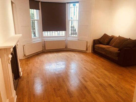 2 bedroom flat to rent - Photo 1