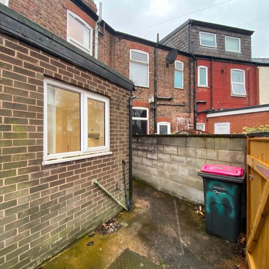 Green Lane, Eccles, Salford, M30 - Photo 1