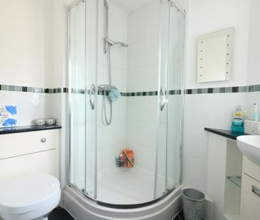 2 bedroom flat to rent - Photo 5