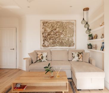 2 Bed Flat, Longridge Road, SW5 - Photo 1