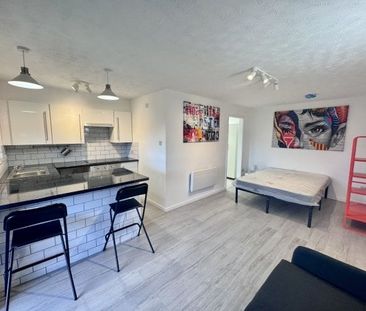 Alderney Street, Nottingham, NG7 - Photo 1