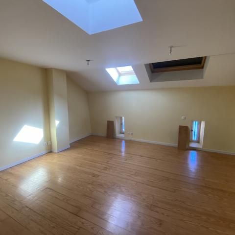 Appartement à louer - 1 pièce - 37 m² - Photo 1