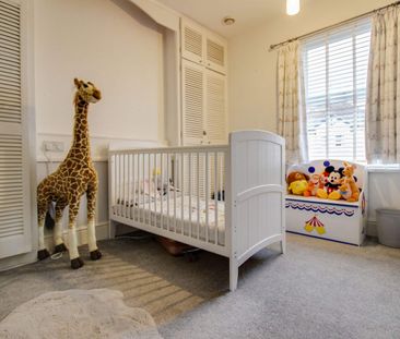 Grosvenor Road, Swindon, Swindon, SN1 - Photo 2