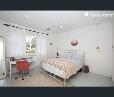 14 Clarendon Street, Frankston, Vic 3199 - Photo 4