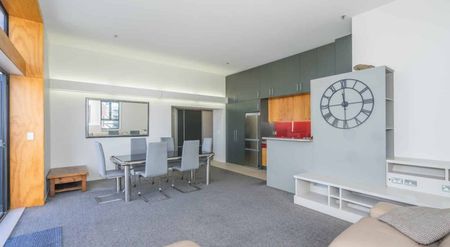 Spacious and Light Filled in the Historic George Court - Photo 5
