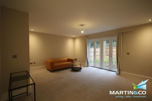 3 bedroom end of terrace house to rent - Photo 1