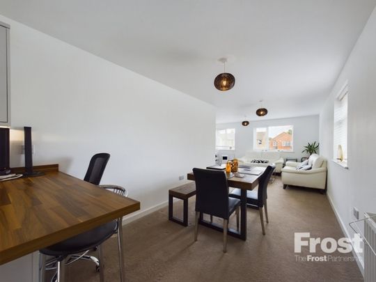 Woodthorpe Road, Ashford, Surrey,TW15 - Photo 1